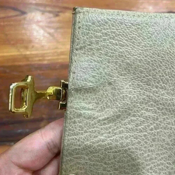 St Thomas Vintage Top Grain Cowhide Leather card holder - Picture 2 of 6